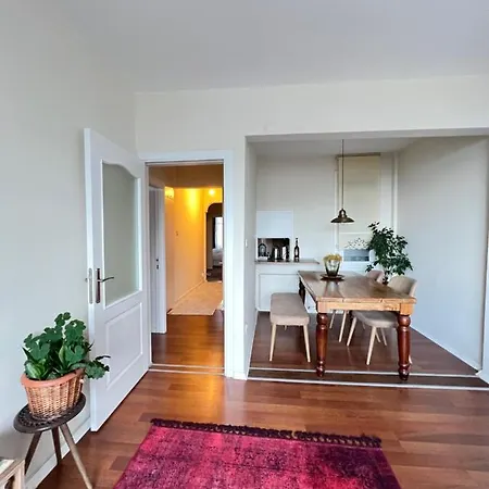 Amazing Bosphorus View, 2 Bedroom New Furnished In Center Apartman *